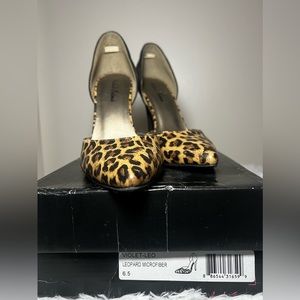 Super sexy Michael Antonio dorsay leopard suede heels